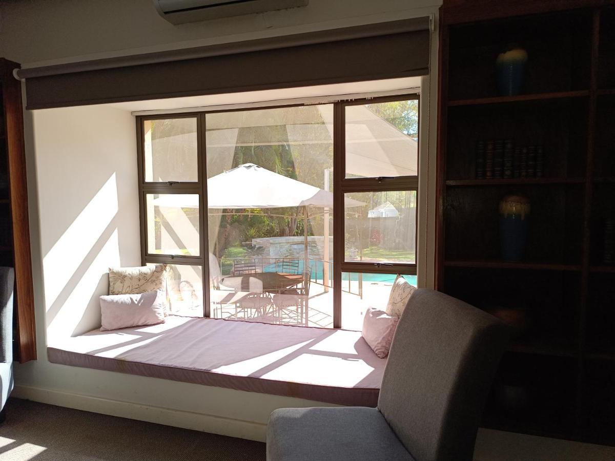 Hotel Jacaranda Harare Exterior foto
